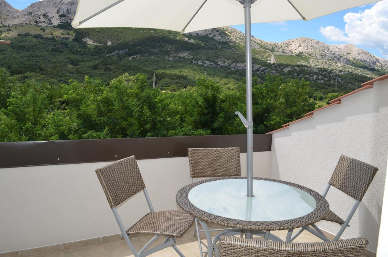 Villa Manuela Draga Bašćanska Eksteriør billede