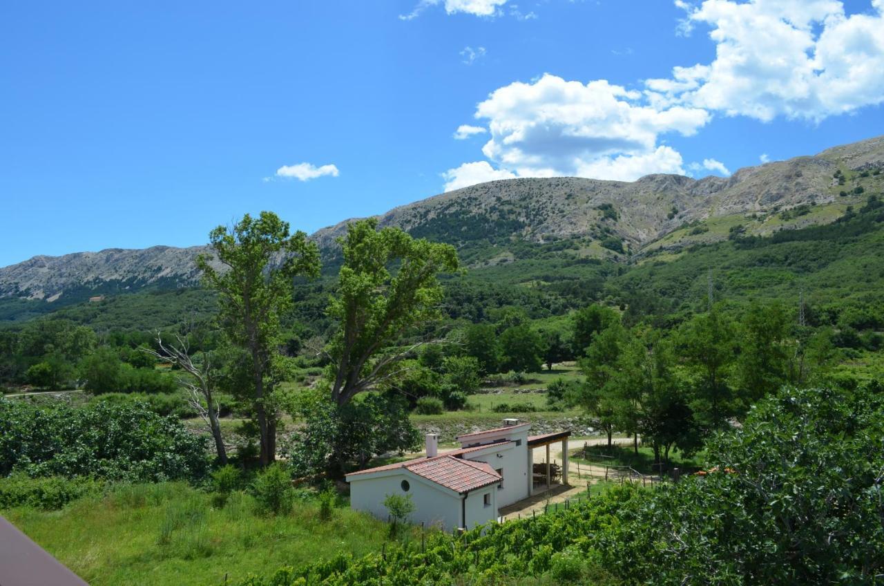 Villa Manuela Draga Bašćanska Eksteriør billede
